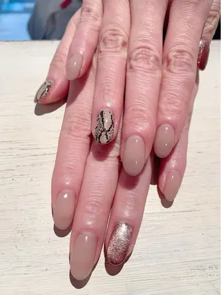 ネイル アトリエKT-2所属・ナルサワ トモミのエステ・リラクイメージ