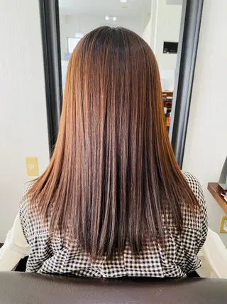 セミロング カラー 阿久津 泰幸のヘアスタイル