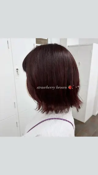 ショート カラー かどたはるな レイヤー/パーマのヘアスタイル