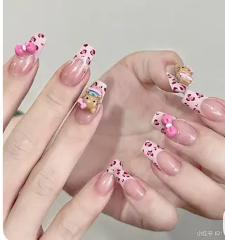 ネイル Ribbon Nailsのネイルデザイン
