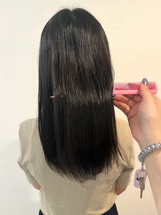 セミロング 黒川 綾音のヘアスタイル