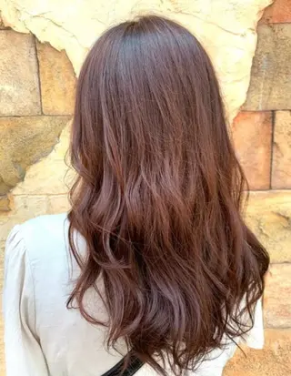 カラー マツモト ユメのヘアスタイル