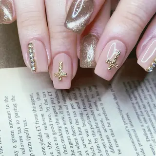 ネイル NOIROUGE所属・NOI ROUGEのネイルデザイン