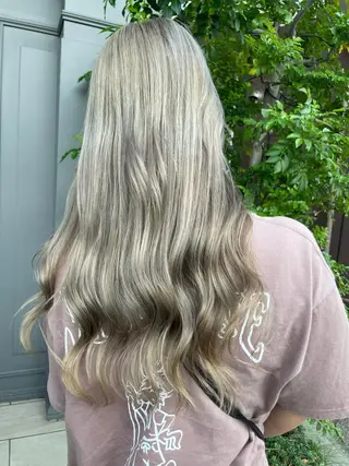 ロング カラー ブリーチ毛矯正.髪質 改善.髪にドラマをのヘアスタイル