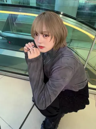 ショート カラー [渋谷ブリーチ] 玲弥のヘアスタイル