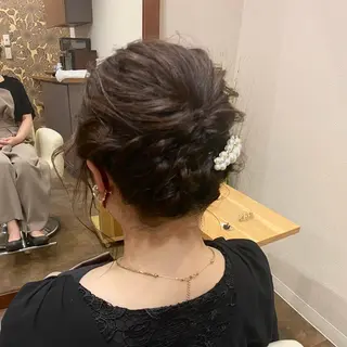 ミディアム カラー ブリーチなしWカラー /酸性ストレート河本のヘアスタイル