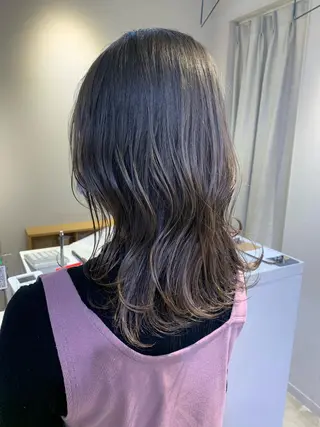 ミディアム 飯塚 昇太のヘアスタイル