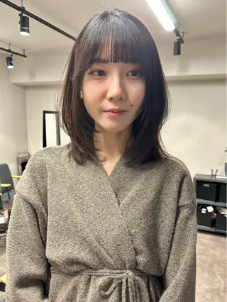 ミディアム パーマ レイヤーカット🪄 耳ツボ🎀Ayumiのヘアスタイル