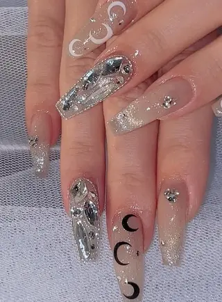 ネイル Nini Nail Salonのネイルデザイン