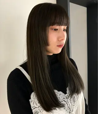 ロング カラー やまもと さえのヘアスタイル