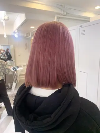 ショート レイヤー×縮毛矯正 深見 拓のヘアスタイル