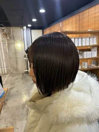 ショート カラー mono / Manatoのヘアスタイル