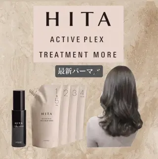 カラー セミロング AROMA awanoのヘアスタイル