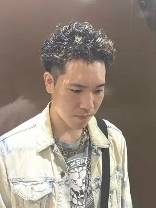 メンズ 柏メンズカットパーマ NO.1タイチのヘアスタイル