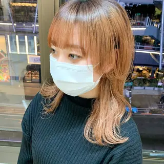 セミロング カラー raika .のヘアスタイル