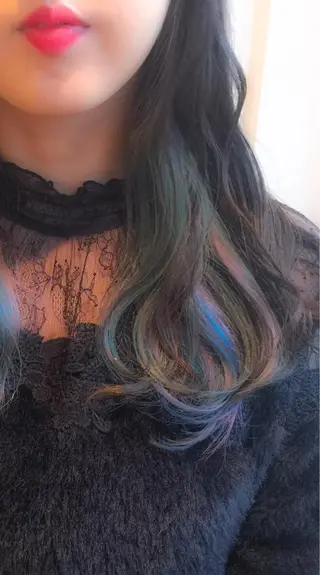 ミディアム カラー ホワイト&レイヤーカ ットエクステ長畠俊輔のヘアスタイル