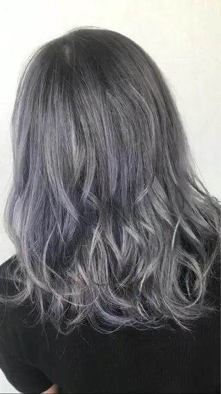 カラー 豊田 恭平のヘアスタイル