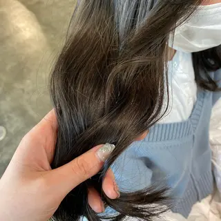 セミロング 🌼透明感艶カラー オリーブ🌼河村咲のヘアスタイル