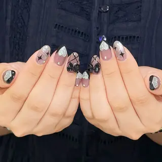 ネイル NINI Monster🌟のネイルデザイン