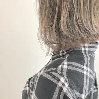 ショート カラー ヘアアレンジ Mariana/ 鶴原-ハイライトのヘアスタイル