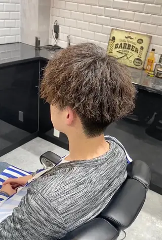 ショート パーマ メンズ 前田賢生 ご新規様はNGのヘアスタイル