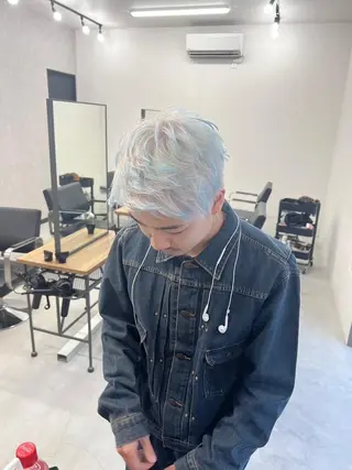 カラー ブリーチソムリエ認定 梅田茶屋町Eir辻のヘアスタイル