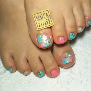 セミロング ヘアアレンジ パーマ ネイル キッズ マツエク・マツパ MALCAnail(マルカネイル)所属・荒木 莉奈のネイルデザイン