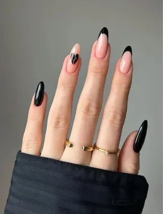 ネイル 🤩 Yuliaユリアのネイルデザイン