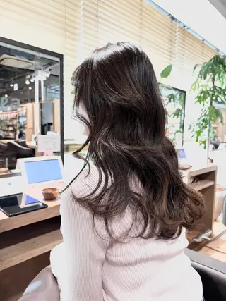 セミロング カラー 韓国風カラー🤎 𝒄𝒉𝒊𝒌𝒂のヘアスタイル