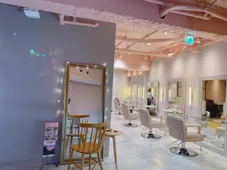 RIYA❤︎ Aujuaソムリエのヘアスタイル