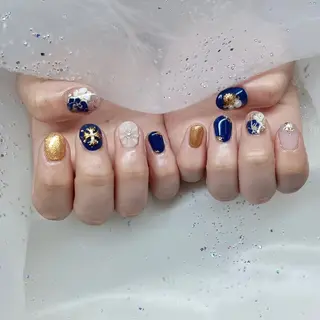 ネイル 金井 奈々のネイルデザイン