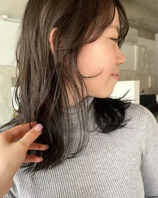 カラー folk所属・♥︎ cahoのヘアスタイル