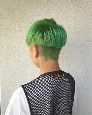 ショート カラー インナーカラー/天神 ブリーチ/吉田のヘアスタイル