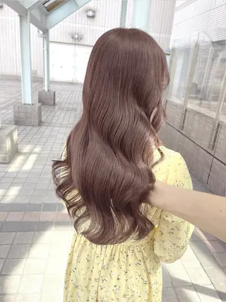 ロング SALOWIN 川崎店所属・ブリーチなしで透明感 🌙有沢透羅のヘアスタイル