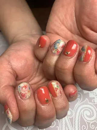 ネイル ASPILEAF所属・アスピリーフ さとみのマツエク・マツパデザイン