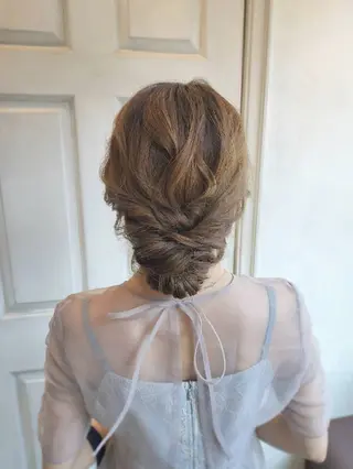 ヘアアレンジ ミディアム Watanabe. cのヘアスタイル