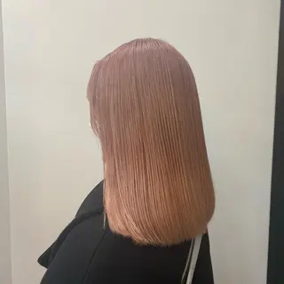 セミロング カラー ボブハイトーン🦖 デザインMAMIのヘアスタイル