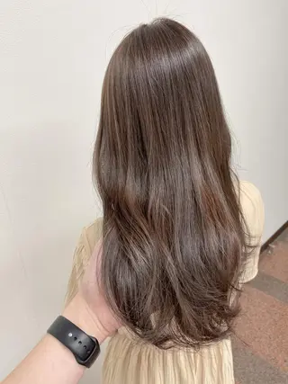 ロング シンタニナオト /梅田茶屋町のヘアスタイル