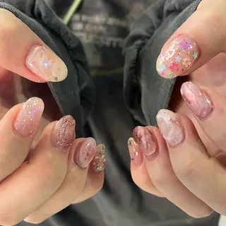 ネイル 小川 柚香のネイルデザイン