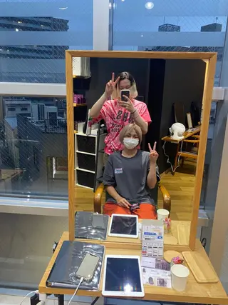 ミディアム カラー カットカラー特化 ⭐️代表⭐️のヘアスタイル