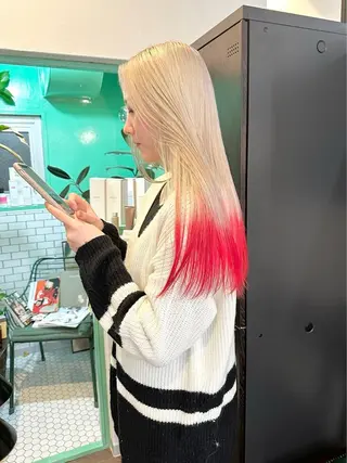 ロング 韓国レイヤー💖 ハイトーン🍒ྀིのヘアスタイル