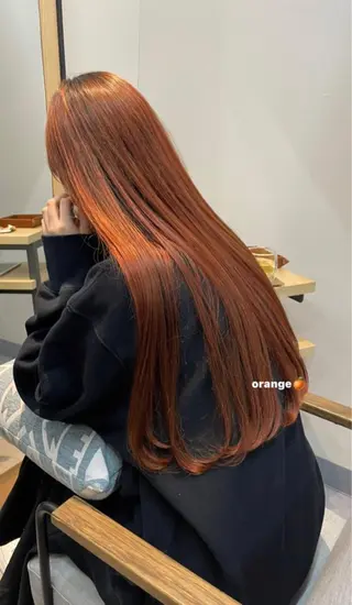 ロング RINOSHORES YOKOHAMA.日本大通り店所属・ハイトーン nagisaのヘアスタイル