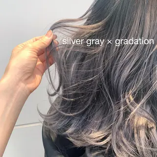 ミディアム カラー RINA🧤 デザインとボブのヘアスタイル