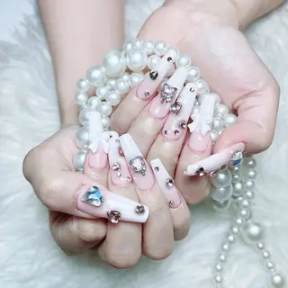 ネイル Ugirl Nail Pinpin🤍のネイルデザイン
