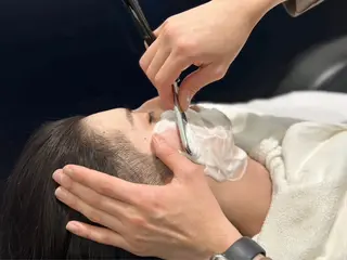 メンズ セール価格！メンズ 知念　新菜の眉毛・アイブロウイメージ