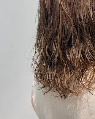 ミディアム カラー デザイン/レイヤー Kaito🐩/栄のヘアスタイル