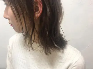 セミロング 【Uneユヌ】菊地 春那のヘアスタイル