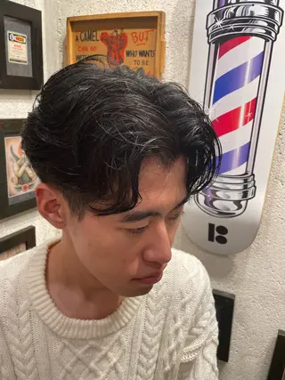 ミディアム ヒロ銀座大阪店 💈ナオヤ💈のヘアスタイル