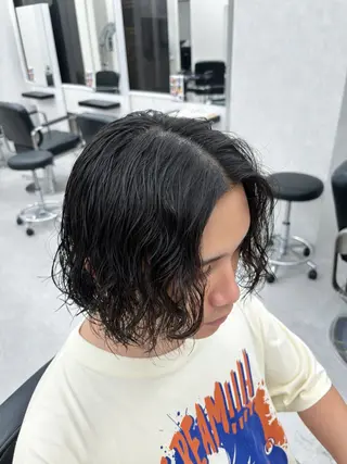 ミディアム パーマ メンズ 岩井 虎大郎のヘアスタイル