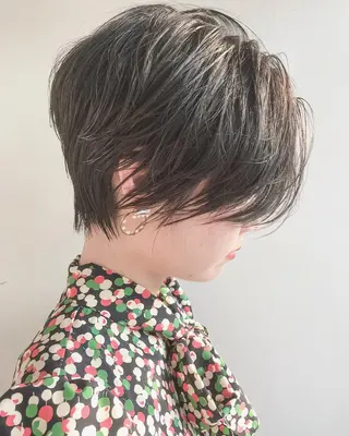 ショート カラー ショート/レイヤー なら石井知希のヘアスタイル